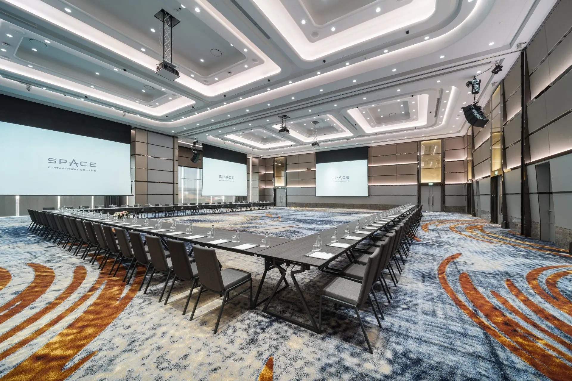 Space Convention Center