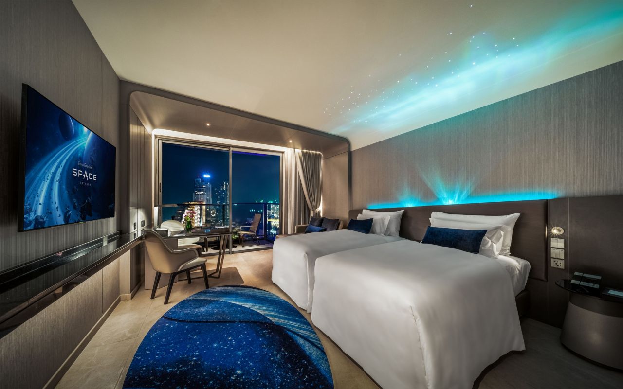 Rooms & Suites - Space Premium